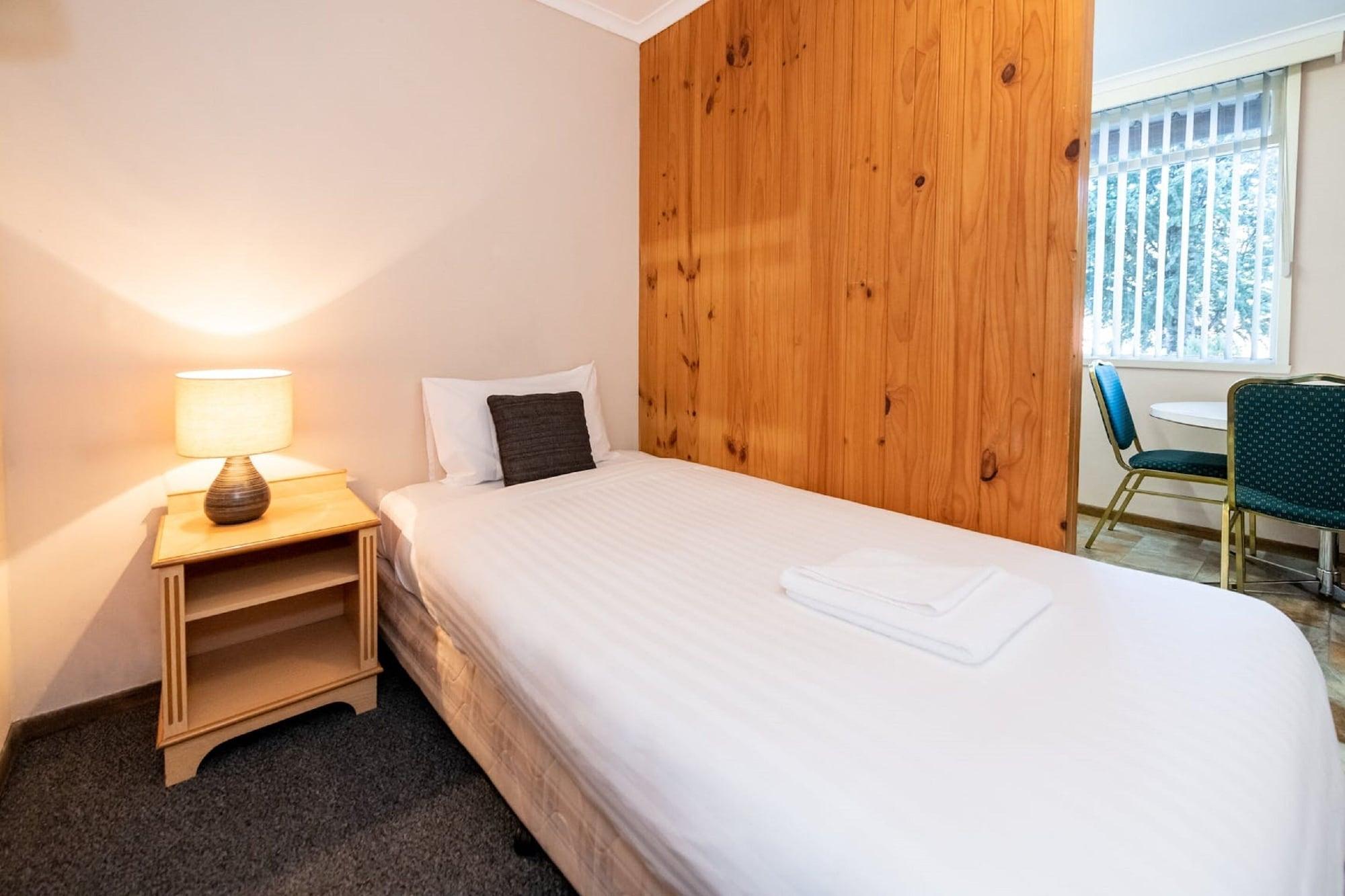 Silver Hills Motel Queenstown Ngoại thất bức ảnh