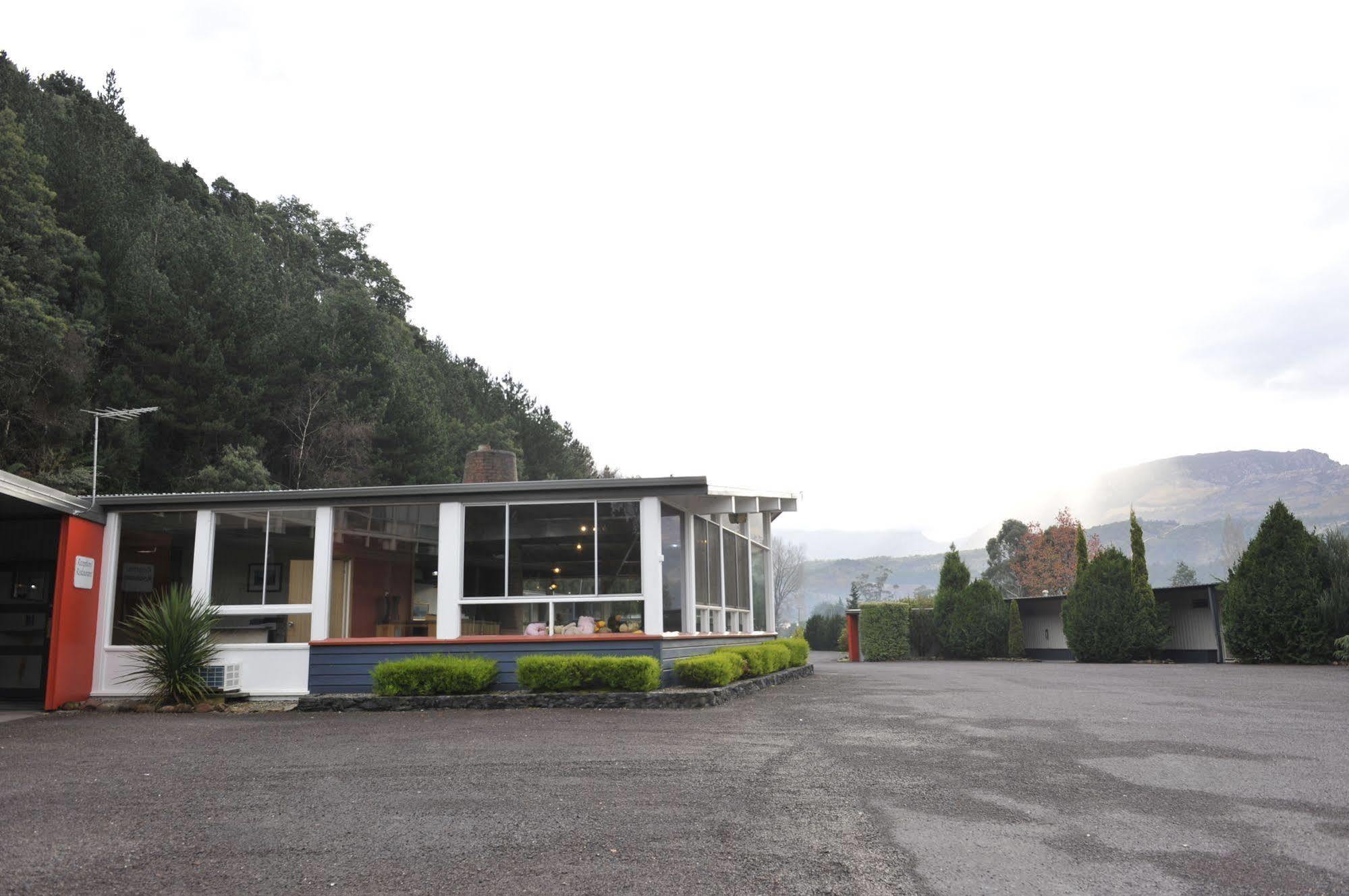 Silver Hills Motel Queenstown Ngoại thất bức ảnh