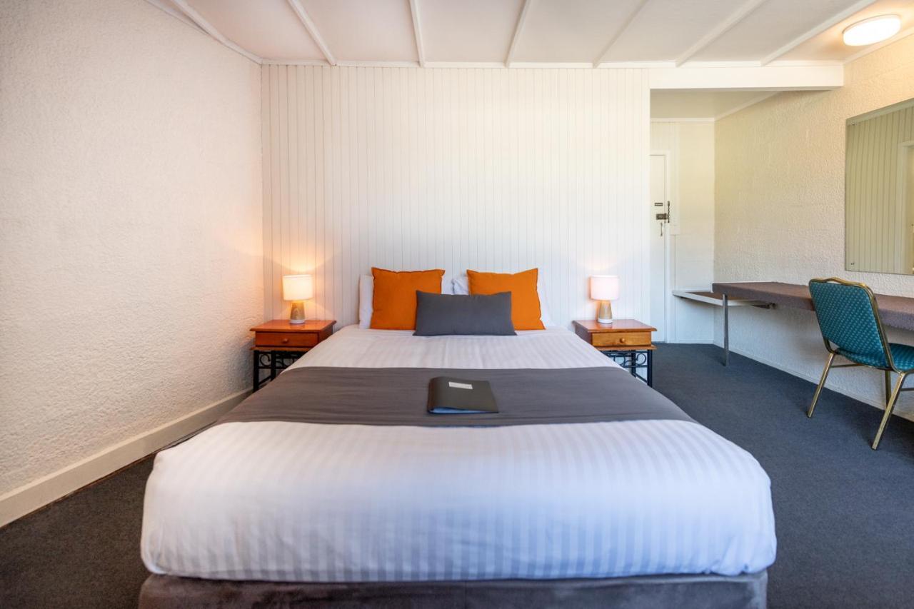 Silver Hills Motel Queenstown Ngoại thất bức ảnh